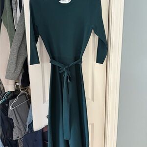 Eliza J deep green sweater dress Midi size medium